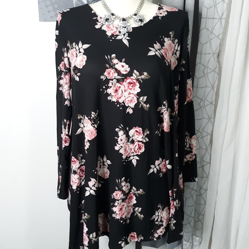 Rue21 plus size floral blouse